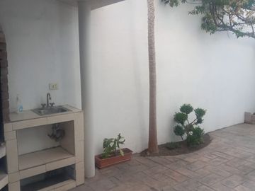 Se Vende Casa en Misión Anáhuac Escobedo con Terraza