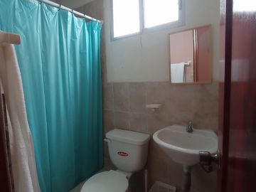 En venta casa rentera en urb.Acapulco, via data Posorja en Playas. (TH)