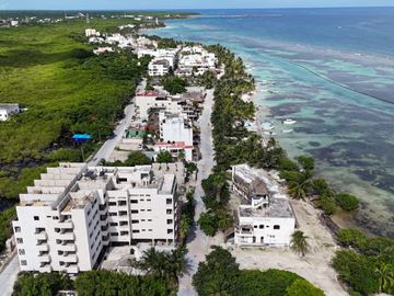 Penthouse Frente al Mar de Mahahual con Acceso Privado a la Playa
