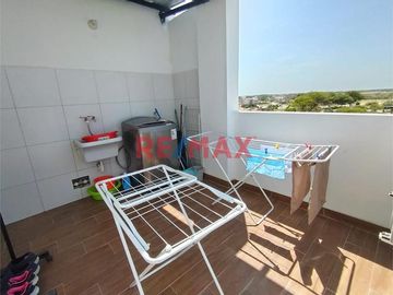 Se Vende Hermoso Departamento Triplex, Miraflores Country Club.ID: 1116600