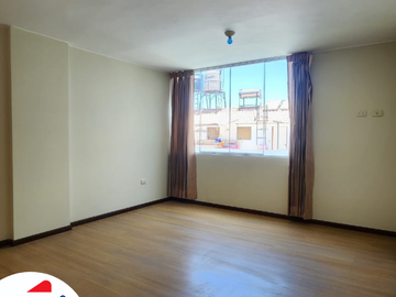 EN VENTA AMPLIO DEPARTAMENTO DE ESTRENO + AIRES