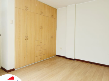 EN VENTA AMPLIO DEPARTAMENTO DE ESTRENO + AIRES