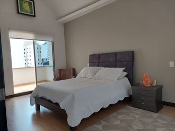 CASA DUPLEX EN VENTA POR PEREIRA PINARES