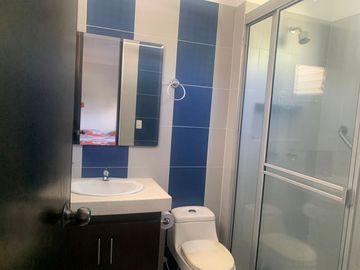 VENTA ESPACIOSA CASA EN CONDOMINIO, PANCE - SECTOR CLUB PIEDRALINDA