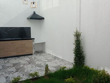 VENDO CASA 5 DORMITORIOS A ESTRENAR EN MIRAFLORES