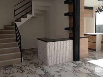 VENDO CASA 5 DORMITORIOS A ESTRENAR EN MIRAFLORES