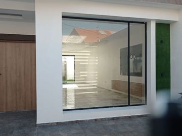 VENDO CASA 5 DORMITORIOS A ESTRENAR EN MIRAFLORES