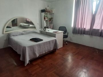 CASA EN VENTA - CERCA A HOSPITAL DANIEL ALCIDES CARRION
