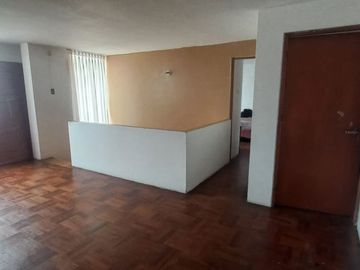 CASA EN VENTA - CERCA A HOSPITAL DANIEL ALCIDES CARRION