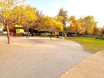 Los Bosques, Piedra Roja, Chicureo Oriente