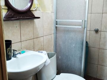 VENTA PROPIEDAD DE 4 PISOS EN AV. CENTRAL EN VILLA EL SALVADOR