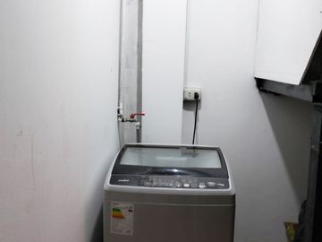 VENTA PROPIEDAD DE 4 PISOS EN AV. CENTRAL EN VILLA EL SALVADOR