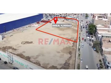 Se Vende Terreno En Esquina Entre Av. Miguel Grau Y Mariscal Nieto Al Costado De Makro(A. MELENDRES)