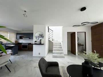 Casa Nueva Zona Sur León, Gto. Mod. Bierzo
