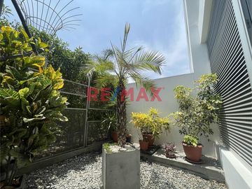 Vive En Un Hermoso Departamento En El Exclusivo Condominio 