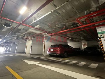 Vive En Un Hermoso Departamento En El Exclusivo Condominio 