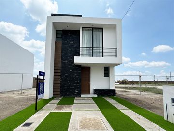 Casa Nueva Zona Sur León, Gto. Mod. Arzua