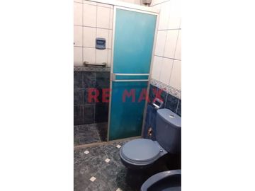 Casa En Venta Con 6 Departamentos En Urb. La Primavera - Chiclayo (C. MELENDRES)