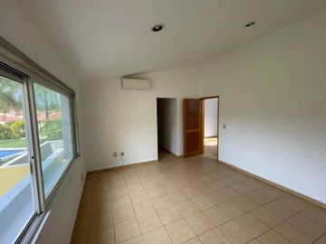 Casa en venta en Jiutepec, Morelos.