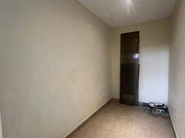 VENTA DE HERMOSA CASA CERCA DEL PERIFERICO EN FRACCIONAMIENTO