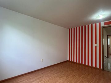 VENTA DE HERMOSA CASA CERCA DEL PERIFERICO EN FRACCIONAMIENTO
