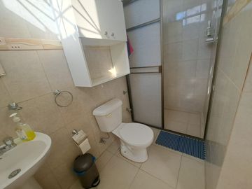 **En Venta casa de 4 dormitorios en sector de Chipipe, Salinas**