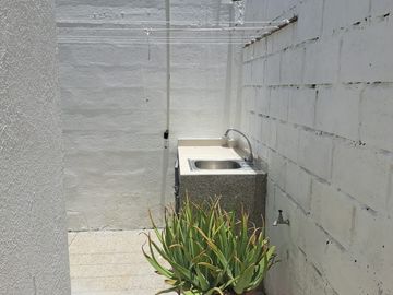 **En Venta casa de 4 dormitorios en sector de Chipipe, Salinas**