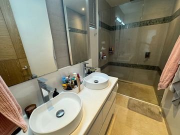 Casa de conjunto en venta en villa campestre.