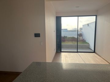 VENDO LINDO DUPLEX DE ESTRENO EN SURCO CON BALCON, TERRAZAS Y AREA SOCIAL