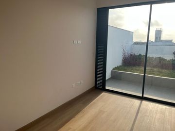 VENDO LINDO DUPLEX DE ESTRENO EN SURCO CON BALCON, TERRAZAS Y AREA SOCIAL