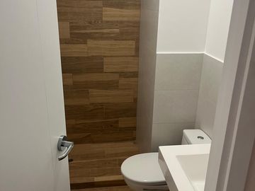 VENDO LINDO DUPLEX DE ESTRENO EN SURCO CON BALCON, TERRAZAS Y AREA SOCIAL