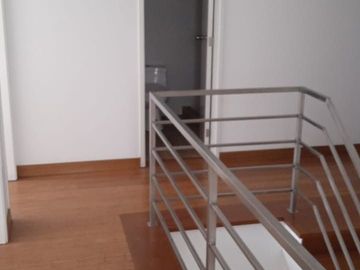 Vendo lindo Dpto Duplex de estreno en Chacarilla - Surco en primer piso con terraza y frente a parque.