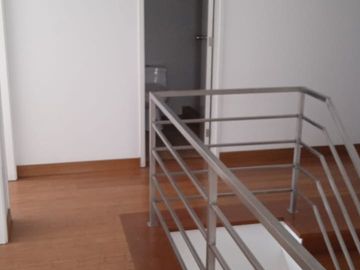 Vendo lindo Dpto Duplex de estreno en Chacarilla - Surco en primer piso con terraza y frente a parque.