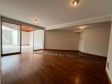 ALQUILO DPTO. 1ER PISO 02 DORM + TERRAZA + 01 ESTAC AV. LA MOLINA CDRA 33