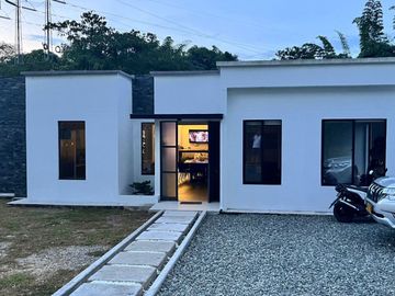 Conjunto Reserva Del Campo en el Km 38 via Manizales - Medellín, a 5 minutos de tres puertas