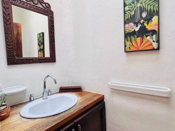 CASA EN VENTA SECTOR EL BATAN URBANIZACIÓN JARDINES DEL BATÁN