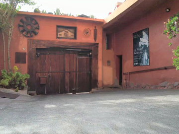 CASA EN VENTA SECTOR EL BATAN URBANIZACIÓN JARDINES DEL BATÁN