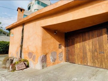 CASA EN VENTA SECTOR EL BATAN URBANIZACIÓN JARDINES DEL BATÁN