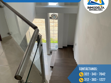 SE VENDE CASA MODERNA DE DOS PISOS EN EL BARRIO VILLA MAGALY