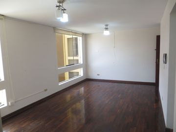 DPTO 92 M2 EN CONDOMINIO DE SURCO, 2 DORM, 2 BAÑ, 1 ESTAC, $ 136,900