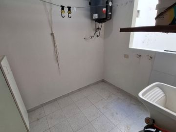 DPTO 92 M2 EN CONDOMINIO DE SURCO, 2 DORM, 2 BAÑ, 1 ESTAC, $ 136,900