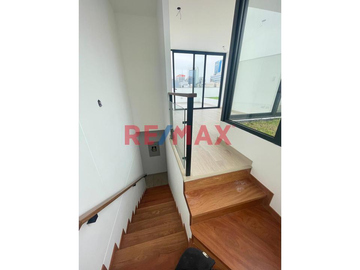 Lindo Dpto. De Estreno En Venta San Isidro
