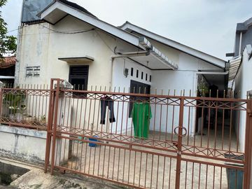 Jual Rumah Petak 6 Kamar Full, 500 Meter Ke Jalan Raya Lapangan Tembak