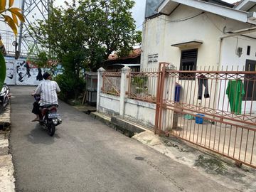 Jual Rumah Petak 6 Kamar Full, 500 Meter Ke Jalan Raya Lapangan Tembak