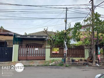 Dijual Rumah Jalan Baharudin Kebon Jahe Kota Tangerang Bagus Strategis Siap Huni