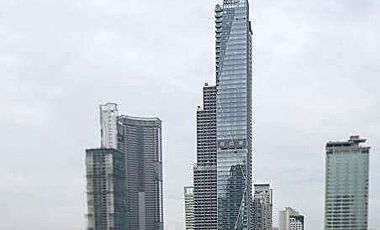 Fully Furnished 1-Bedroom Condo with Parking at Trump Tower Makati