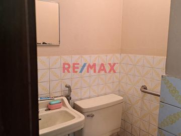 VENDO CASA COMO TERRENO EN PUEBLO LIBRE CERCA A LA UNION Y LA CATÓLICA