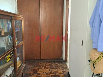 VENDO CASA COMO TERRENO EN PUEBLO LIBRE CERCA A LA UNION Y LA CATÓLICA
