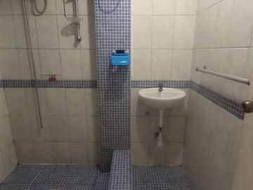 En Venta Casa De Dos Pisos Más Azotea En Villa Huanchaco