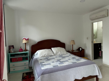 Increible casa en venta de tres niveles en la mejor ubicación de villavicencio!